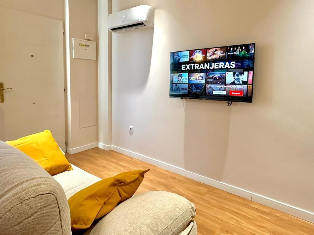 Apartamentos Noviembre Madrid Exteriér fotografie
