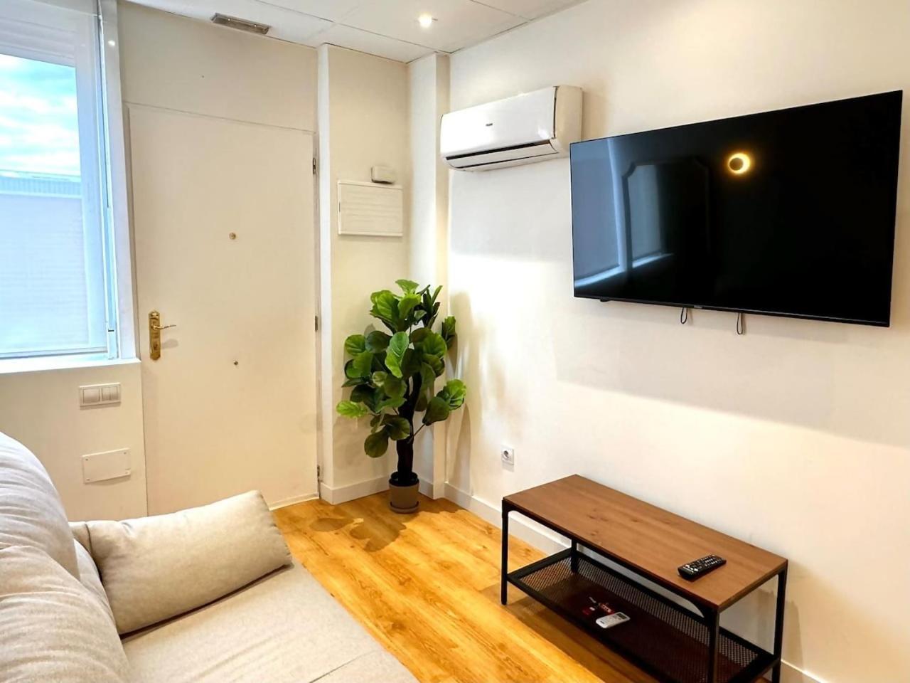 Apartamentos Noviembre Madrid Exteriér fotografie