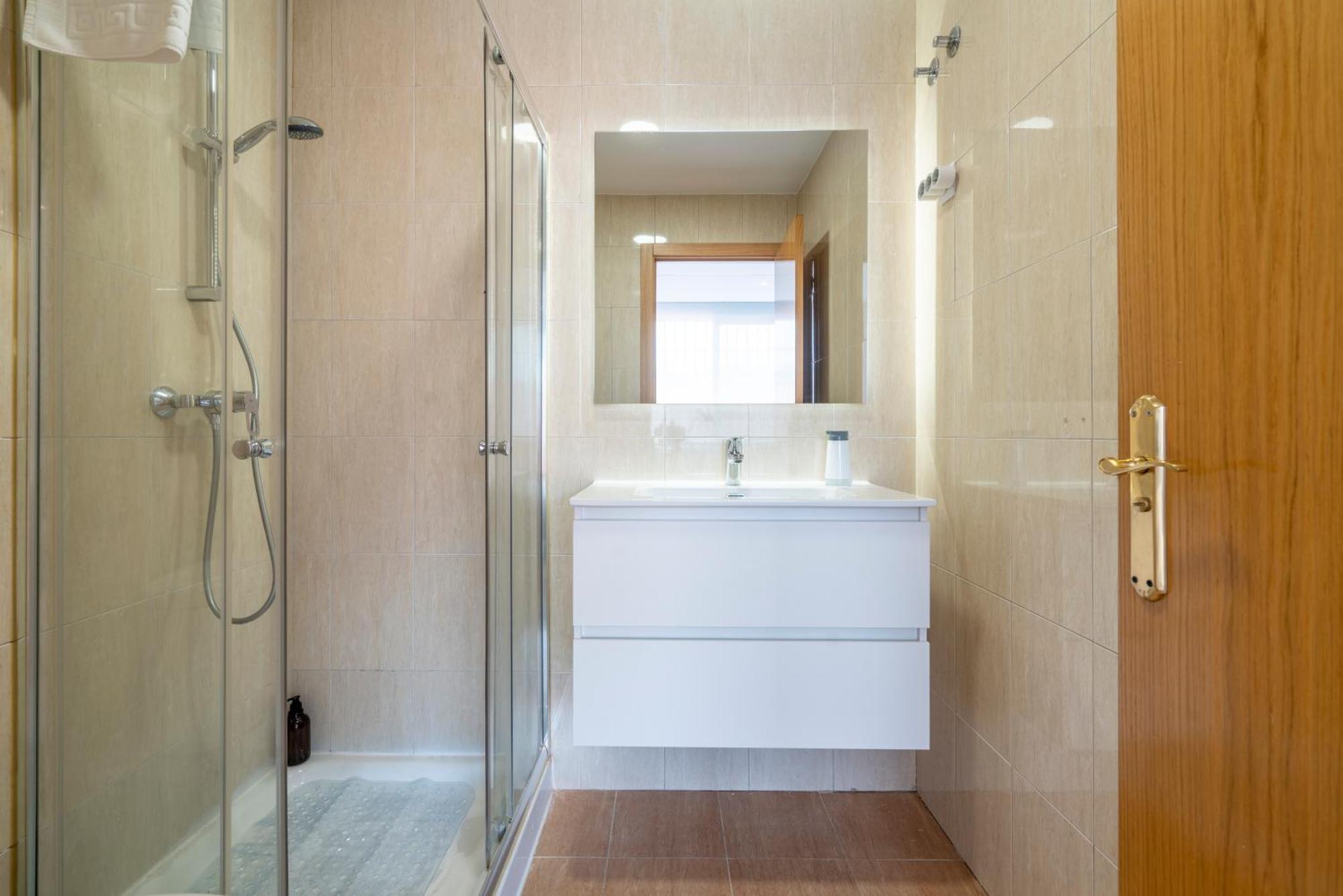 Apartamentos Noviembre Madrid Exteriér fotografie